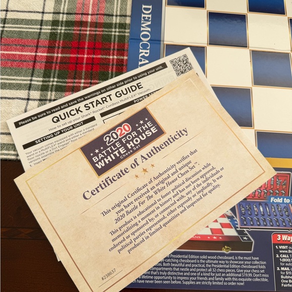 - Blue & Red - Picture 4 of 4